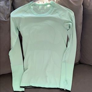 Lululemon Swiftly Tech Long Sleeve